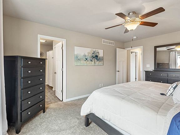 5th image of 2609 NW 25th St