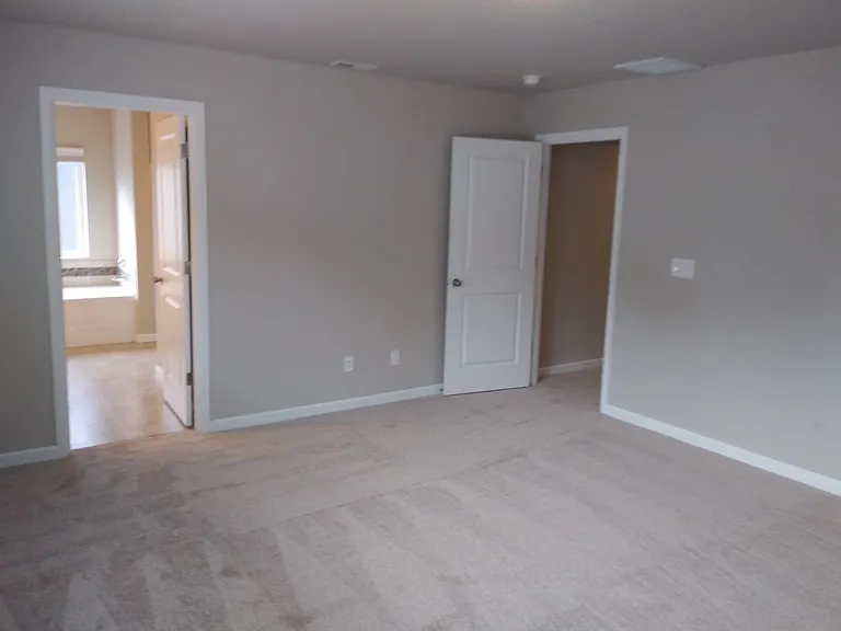 8817 Jayden St NE — Photo 8