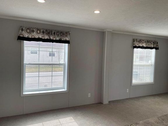 4th image of 4261 Grange Hall Rd #22-022