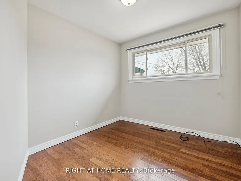 288 Baldwin St — Photo 4