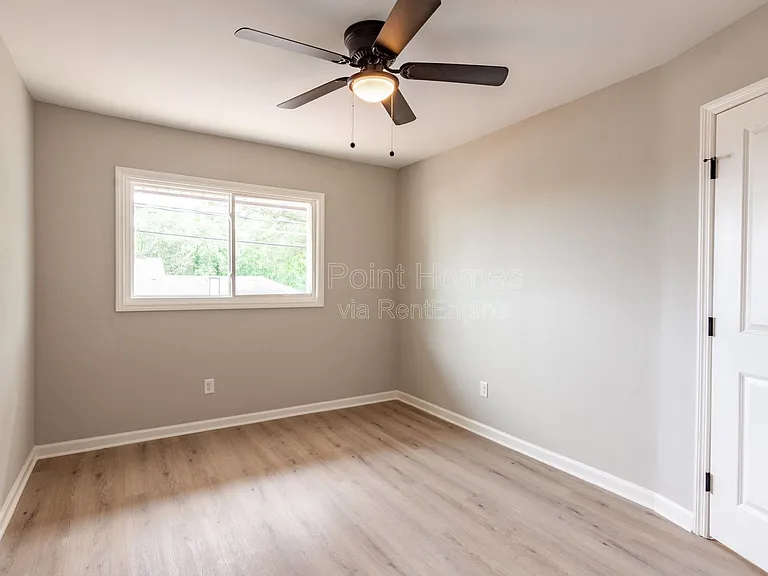 400 Gallery Ln #B-5 — Photo 23