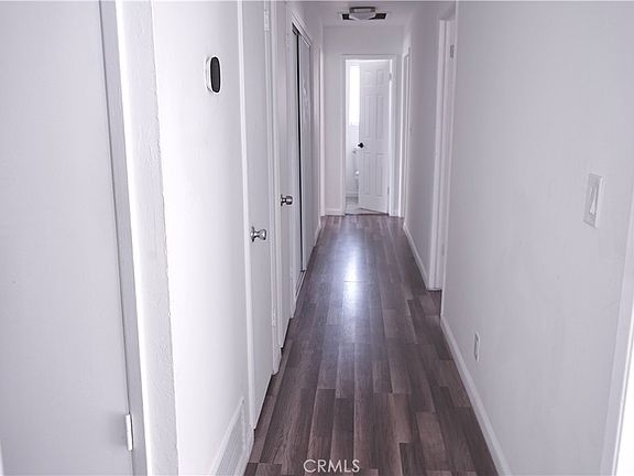5th image of 755 W Holguin St