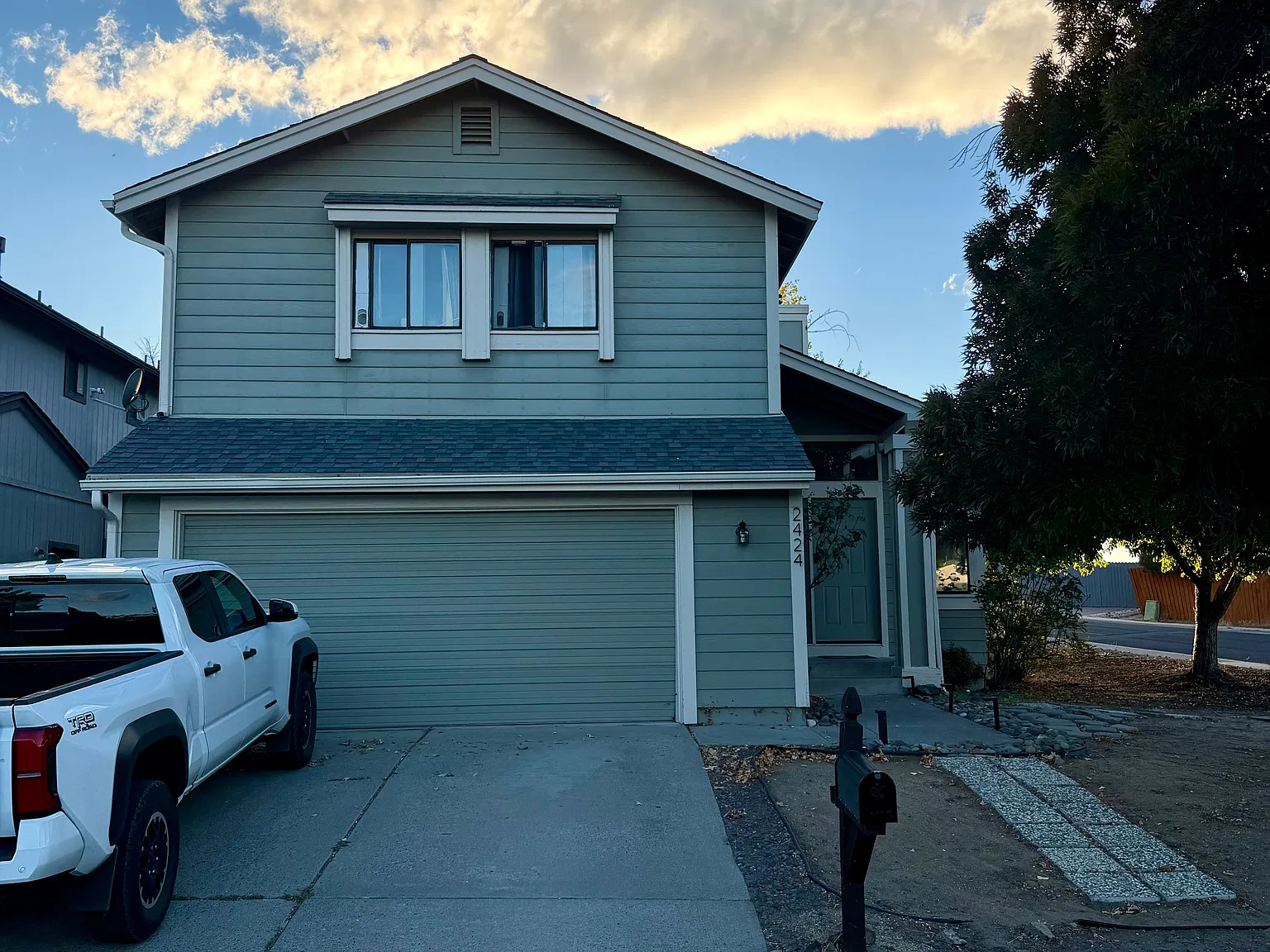 2424 Melody Ln — Photo 3