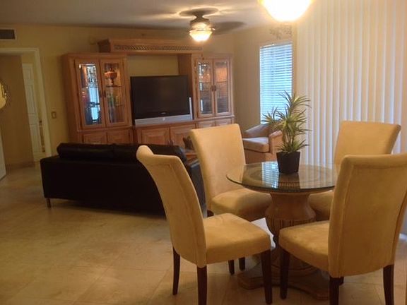 3rd image of 1216 Villa Lane