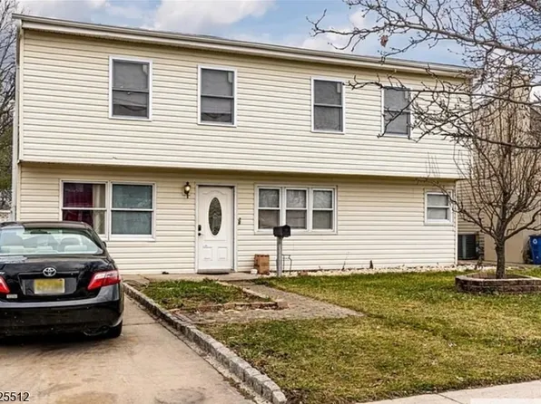 62 Leber Ave, Carteret Boro, NJ 07008