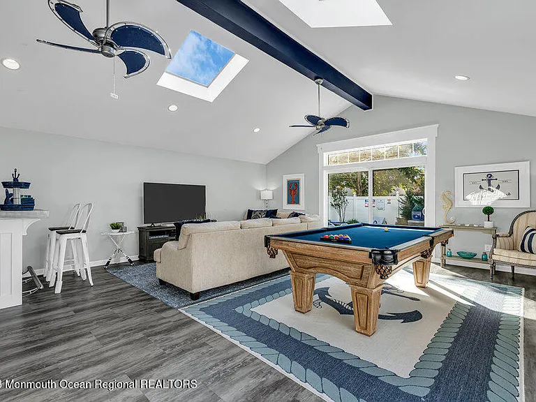 304 Atlantic Ave — Photo 8