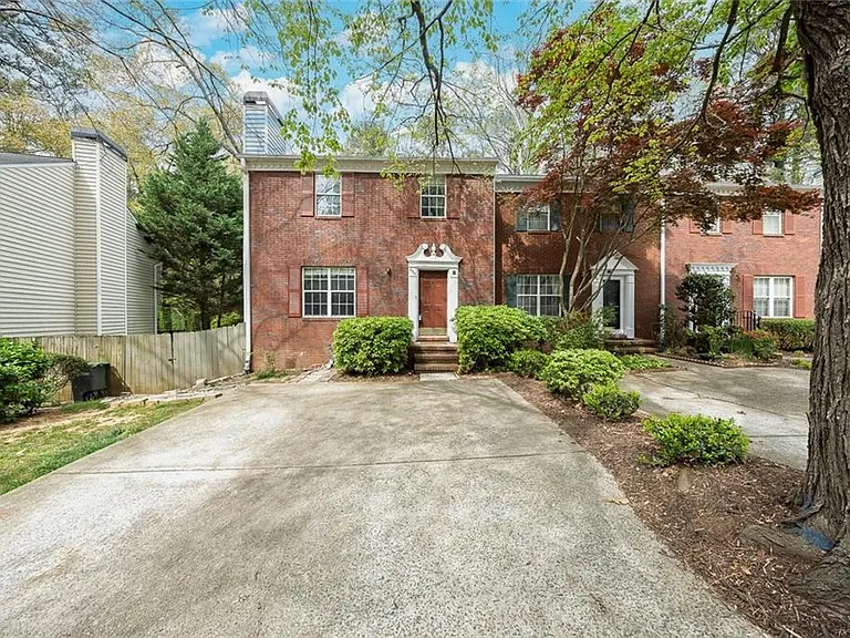 635 Anderson Walk — Photo 4