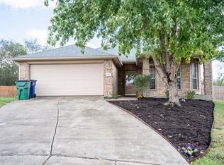 1401 Thibodaux Dr, Greenville, TX 75402