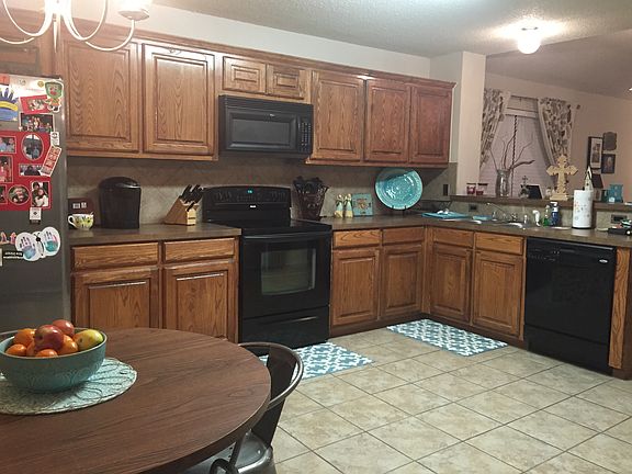 5th image of 504 Baylor Dr