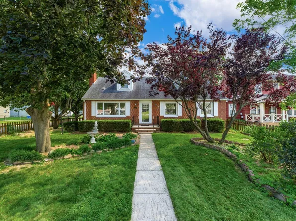 2655 Canal Dr, Millersport, OH 43046