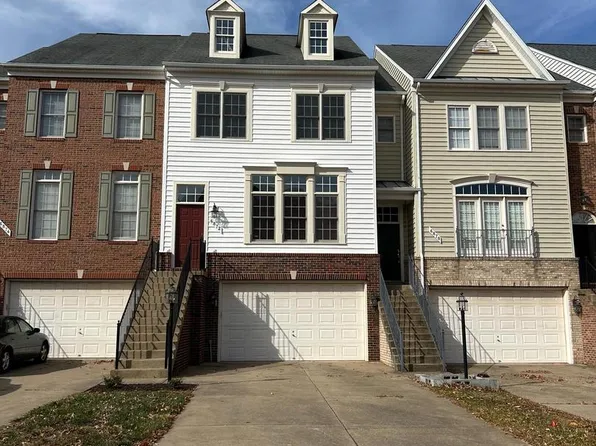 6872 Witton Cir, Gainesville, VA 20155