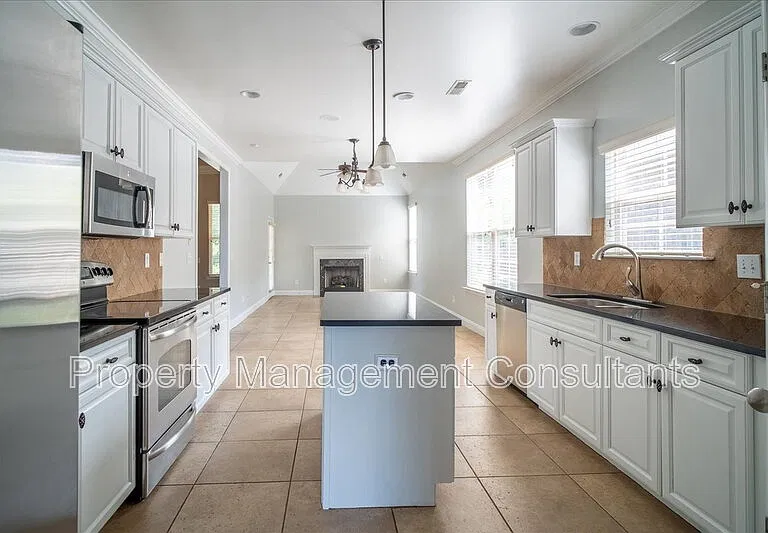 2903 Magnolia Park Dr SE — Photo 11