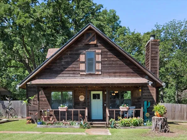 377 Southern Oaks Dr, Streetman, TX 75859