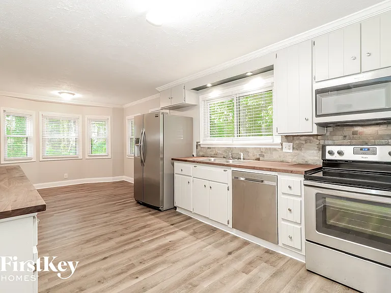 2668 Royal Oak Ct — Photo 7