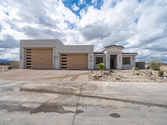 2nd image of 2527 Aubrey Hills Ln