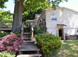 2308 Riverside Rd, Benton Harbor, MI 49022