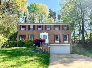 15034 Holleyside Dr, Dumfries, VA 22025