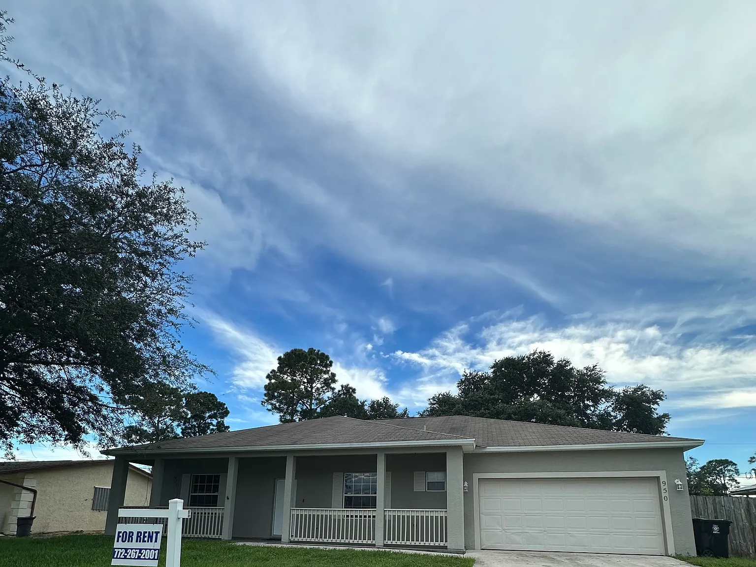 4 bed, 2040 sqft, $2,595 — Photo 2