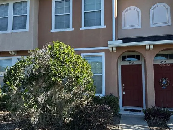 6950 Towering Spruce Dr, Riverview, FL 33578