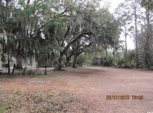 69 Meridian Rd, Beaufort, SC 29907
