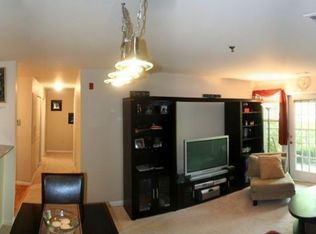 5575 Seminary Rd APT 105, Falls Church, VA 22041