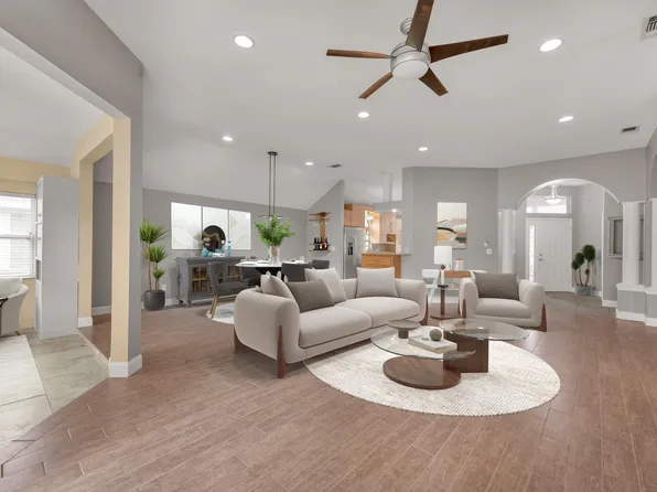 921 Shalimar Point Dr, Shalimar, FL 32579