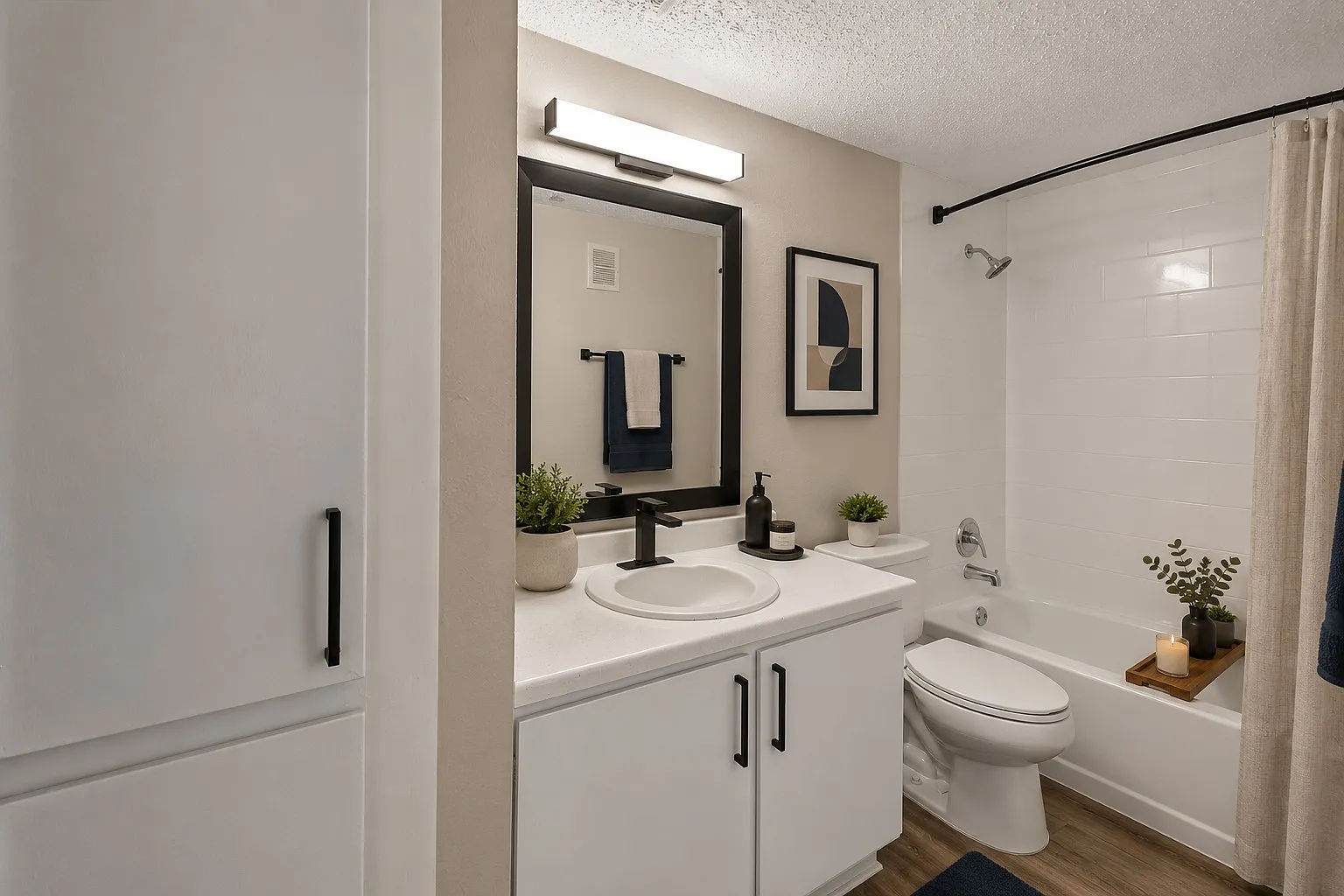 Kings Landing Apartments — Photo 4