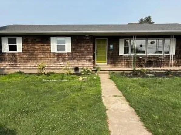 240 Matunuck Beach Rd, South Kingstown, RI 02879