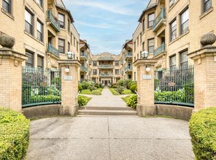 5522 S Cornell Ave APT 2W, Chicago, IL 60637