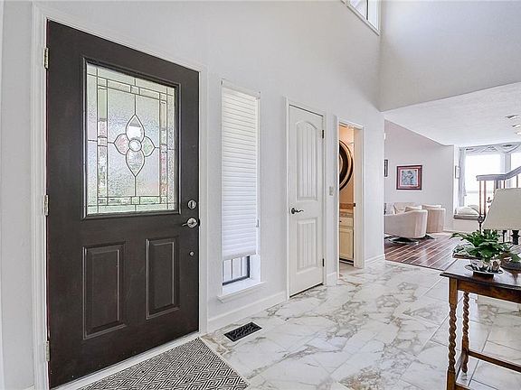 4th image of 1600 Winding Ridge Rd
