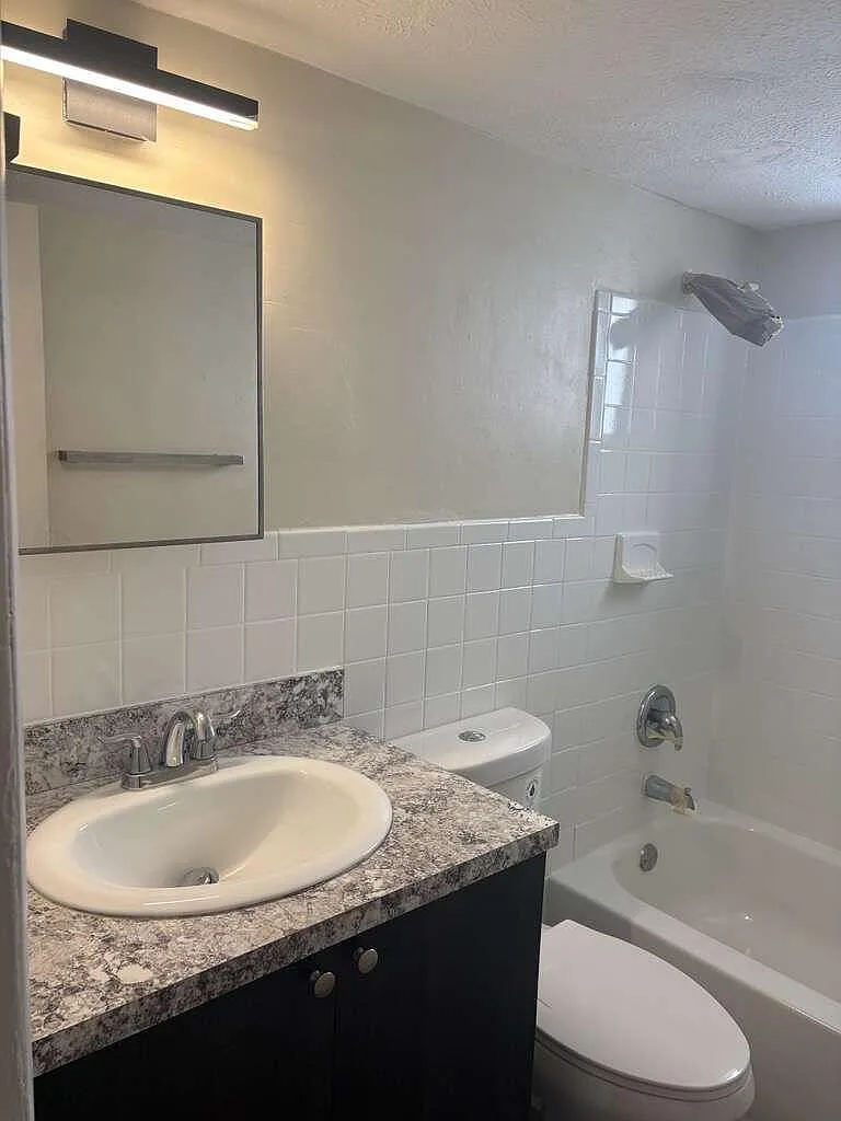 1 bed, 1.0 bath, 750 sqft, $1,750 — Photo 3