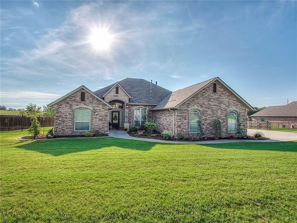 1st image of 15420 Coral Creek Ln