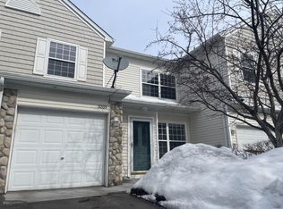 5205 Hummingbird Ln, Farmington, MN 55024