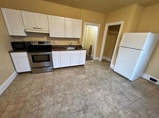 1026 Dekalb St APT 4, Norristown, PA 19401