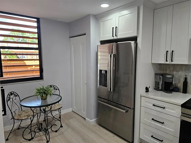 153 Wild Palm Dr #1610 — Photo 9