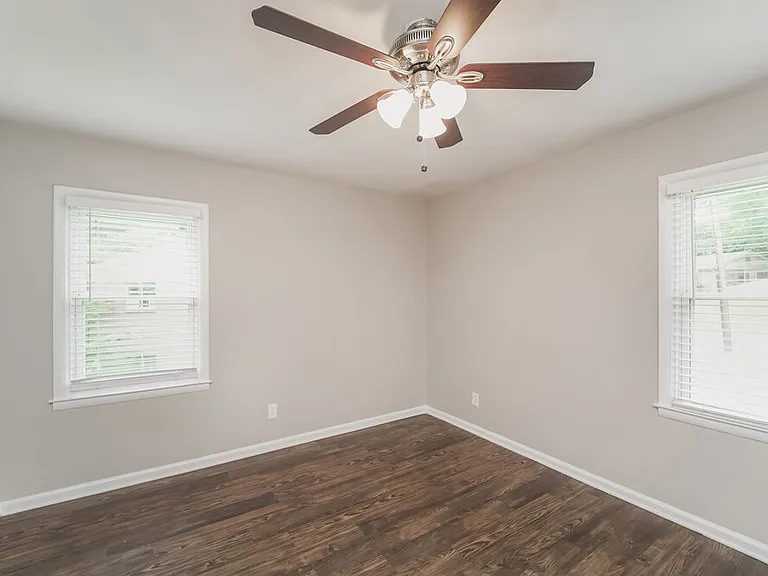 4944 Springview Rd — Photo 9