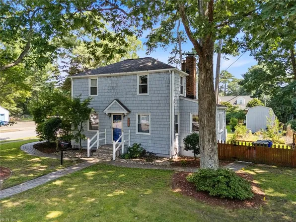 1141 Frank St, Norfolk, VA 23518
