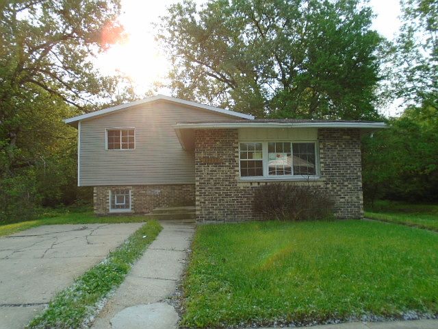 1st image of 13439 S Clifton Park Ave