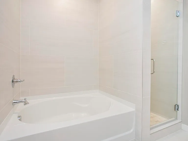 3637 Hydes Ferry Rd — Photo 28