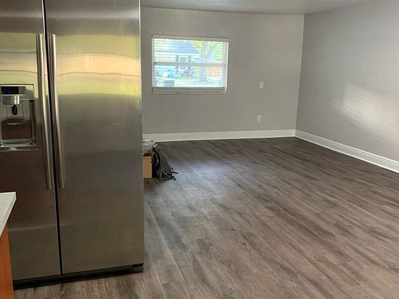 3rd image of 721 Foster Ave #B