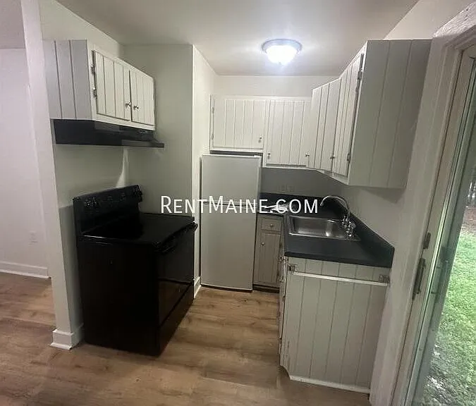 176 Augusta Rd #4 — Photo 4