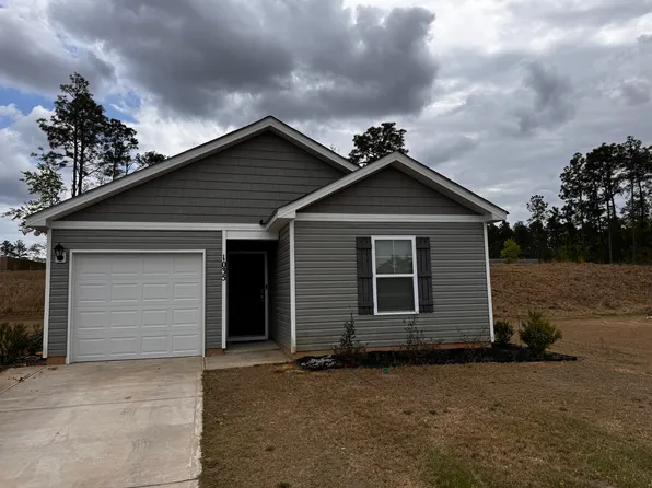 1035 McKittrick Dr, Lugoff, SC 29078