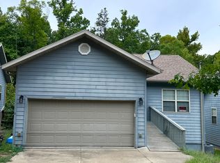 1303 Berry Dr, Branson, MO 65616