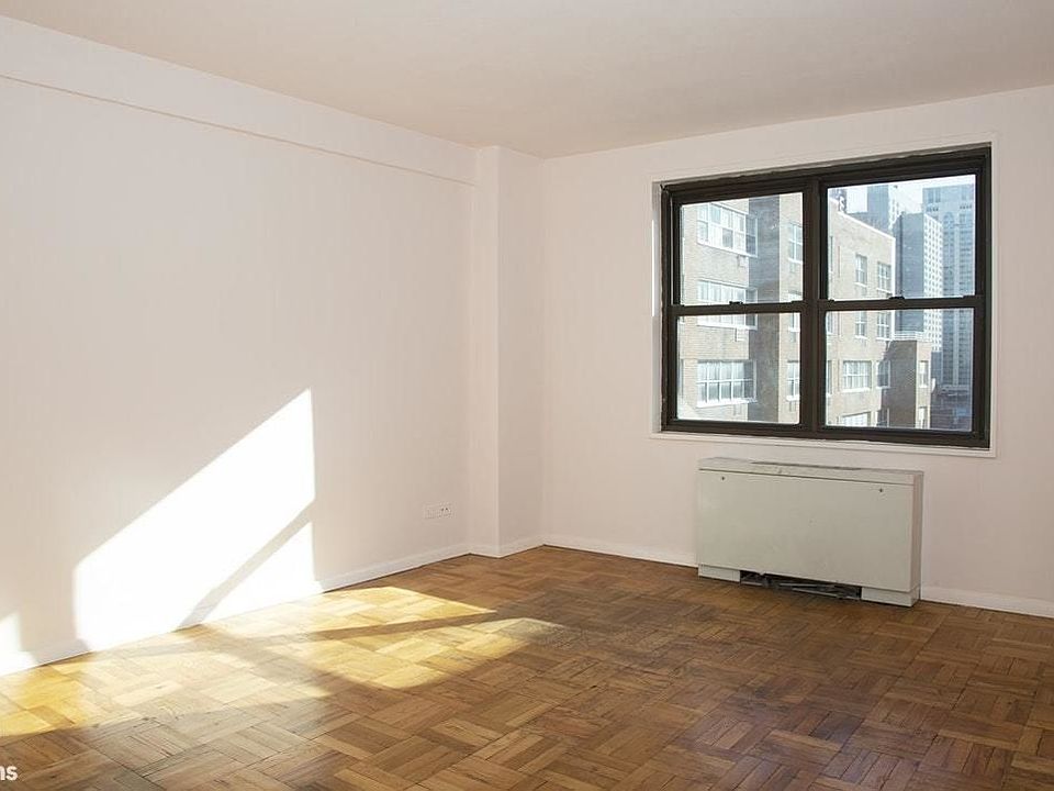 1st image of 301 E 69th St APT 10M
