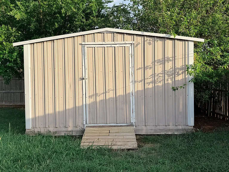 6336 N Hammond Ave — Photo 25