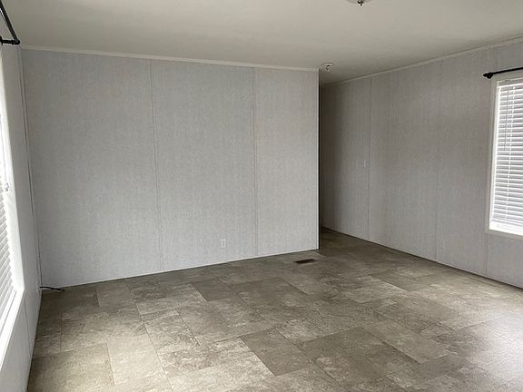 3rd image of 6209 Deptford Ct