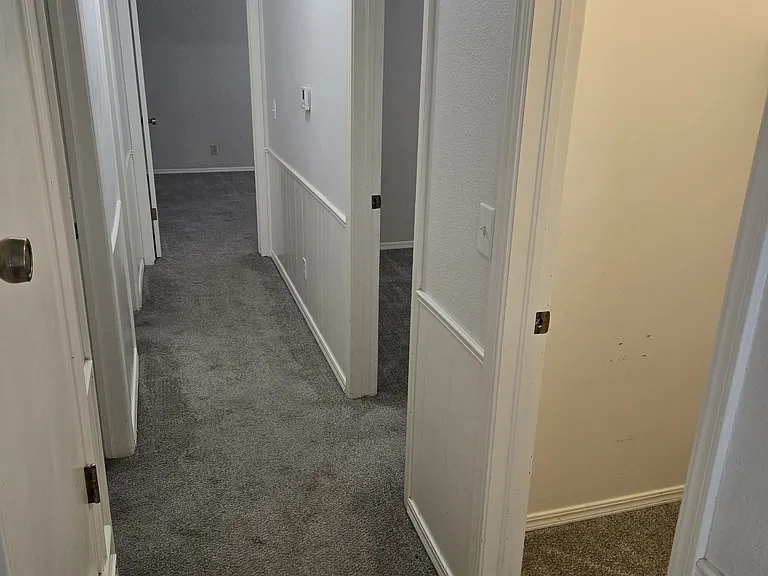 4025 E Sheridan Rd #D — Photo 8