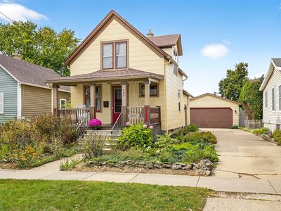 126 5th St, Neenah, WI, 54956