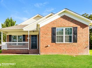 416 Dudley St, Burlington, NC 27217