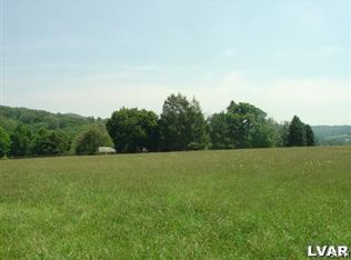 3532 Alburtis Rd, Mertztown, PA 19539